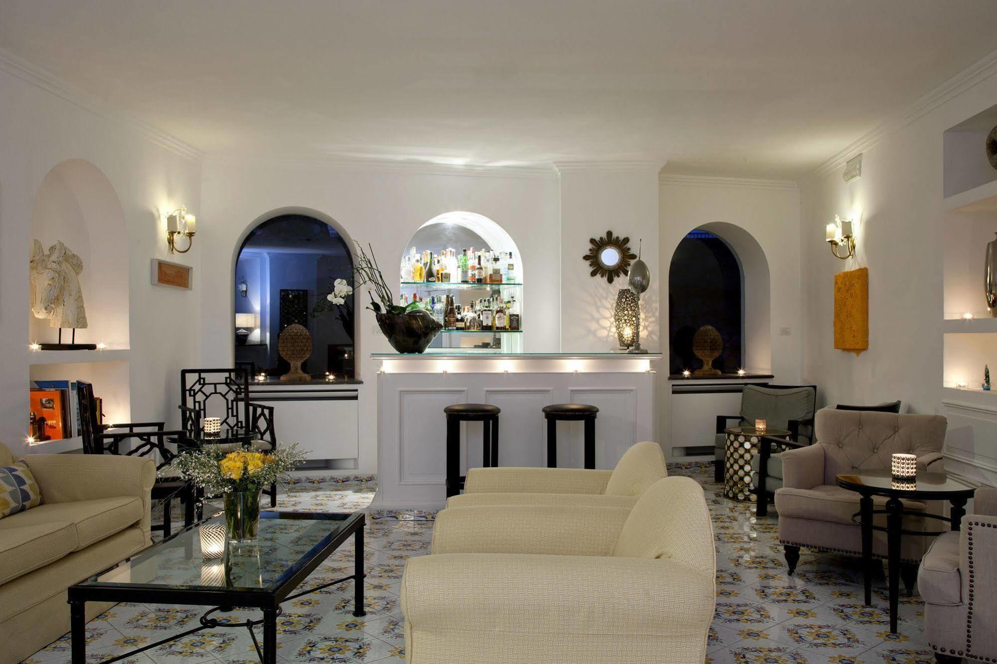 קאפרי Hotel Canasta מראה חיצוני תמונה