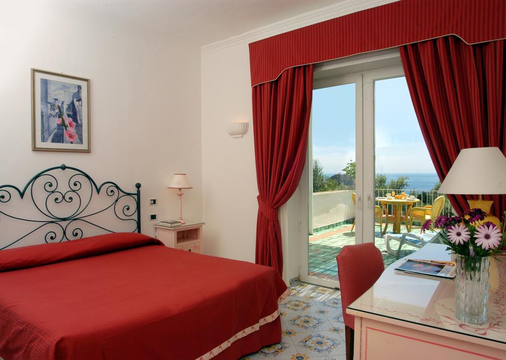 קאפרי Hotel Canasta מראה חיצוני תמונה